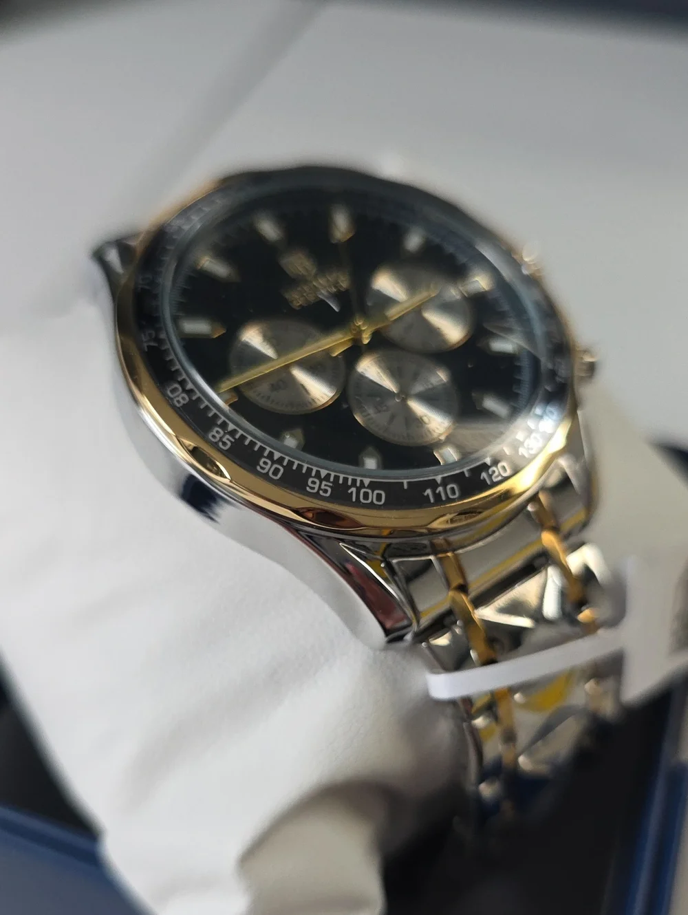 362 Invicta Montres Prestige Mens MPW-0347 44.5mm Stainless Two-Toned Black Face